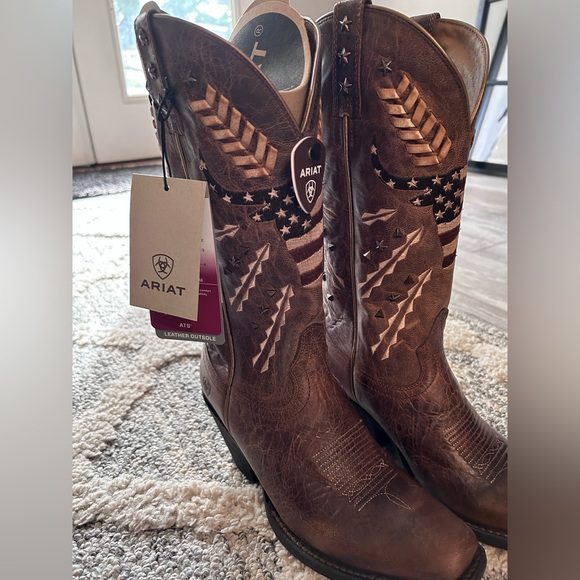 Ariat Shoes - Ariat Circuit Americana boots